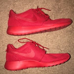 All red roshe size 9.5